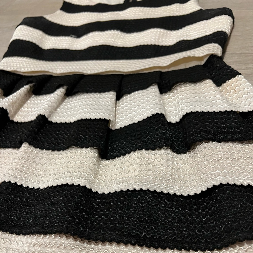 COPY - Black White Layered Dress - Picture 2 of 6